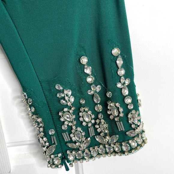 MAC DUGGAL Beaded Cuff Drop Shoulder Faux Wrap Gown NEW Size 12 Emerald Green - Picture 6 of 13